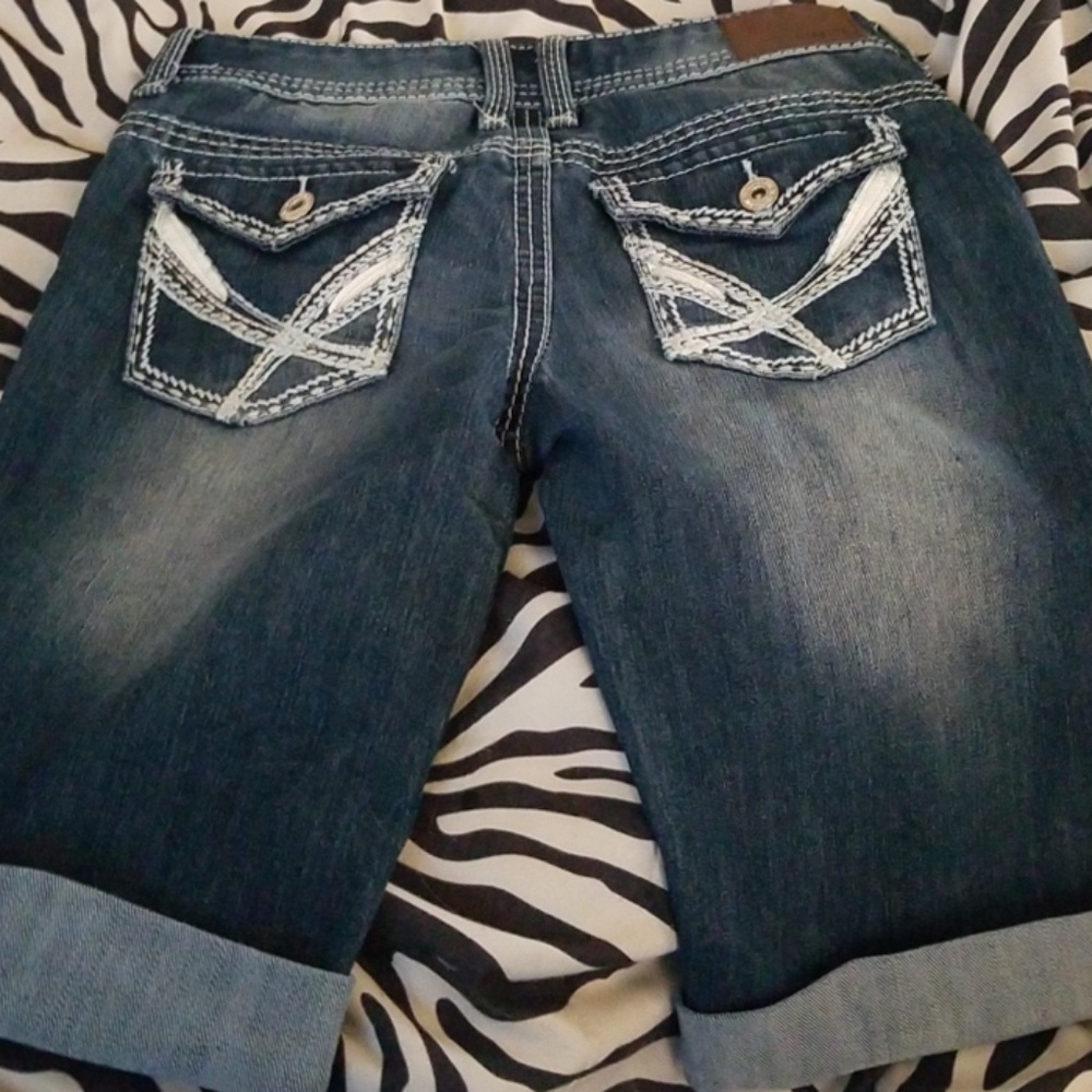 Shorts - Picture 2 of 2